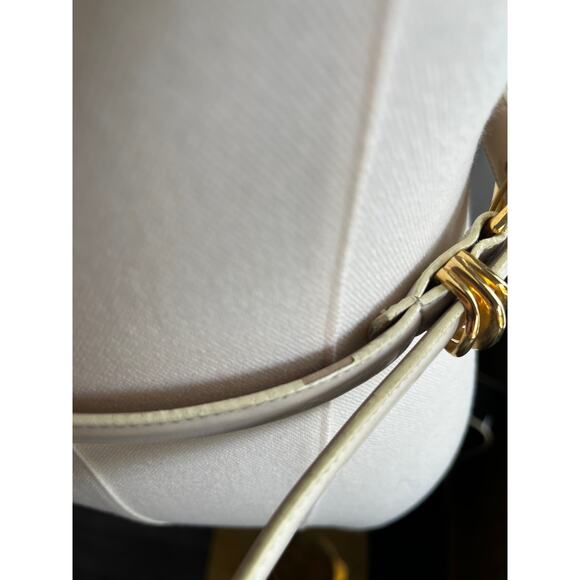 Vintage 80s White and Gold Thin Leather Belt Size XL - Picture 6 of 8